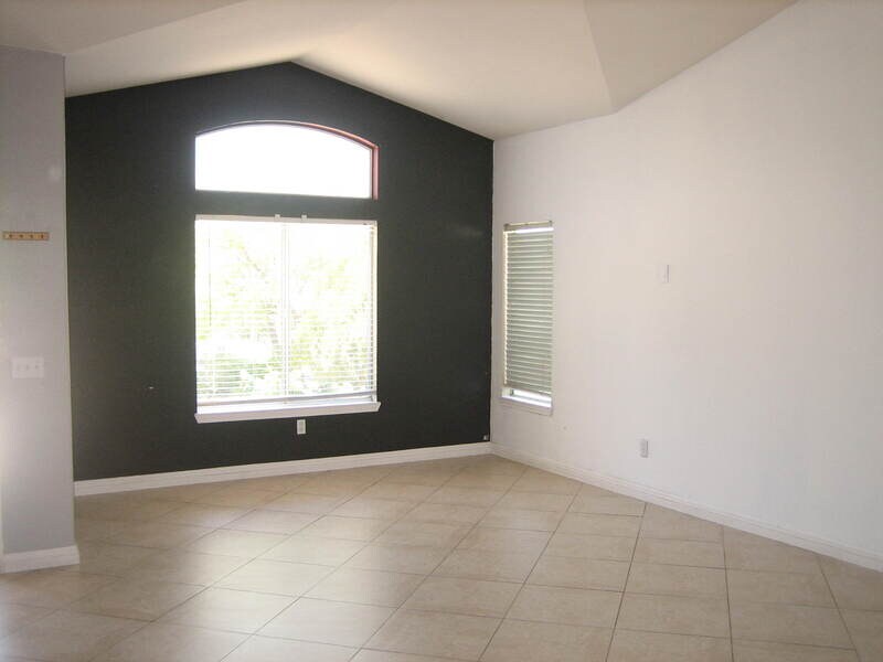 Building Photo - 36764 Dove Springs Dr