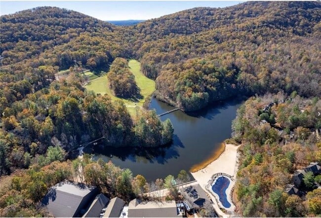 Building Photo - 1279 Quail Cove Dr
