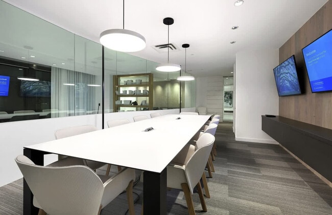 Building Photo - 101 Bowen St