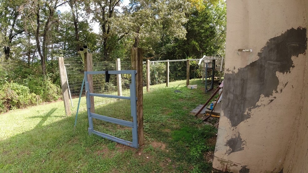 Building Photo - 2322 Chukar Rd