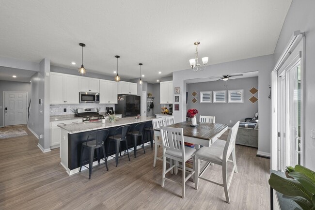 Building Photo - 1059 Honeycomb Ln