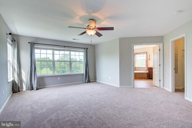 Building Photo - 13481 Arcadian Dr