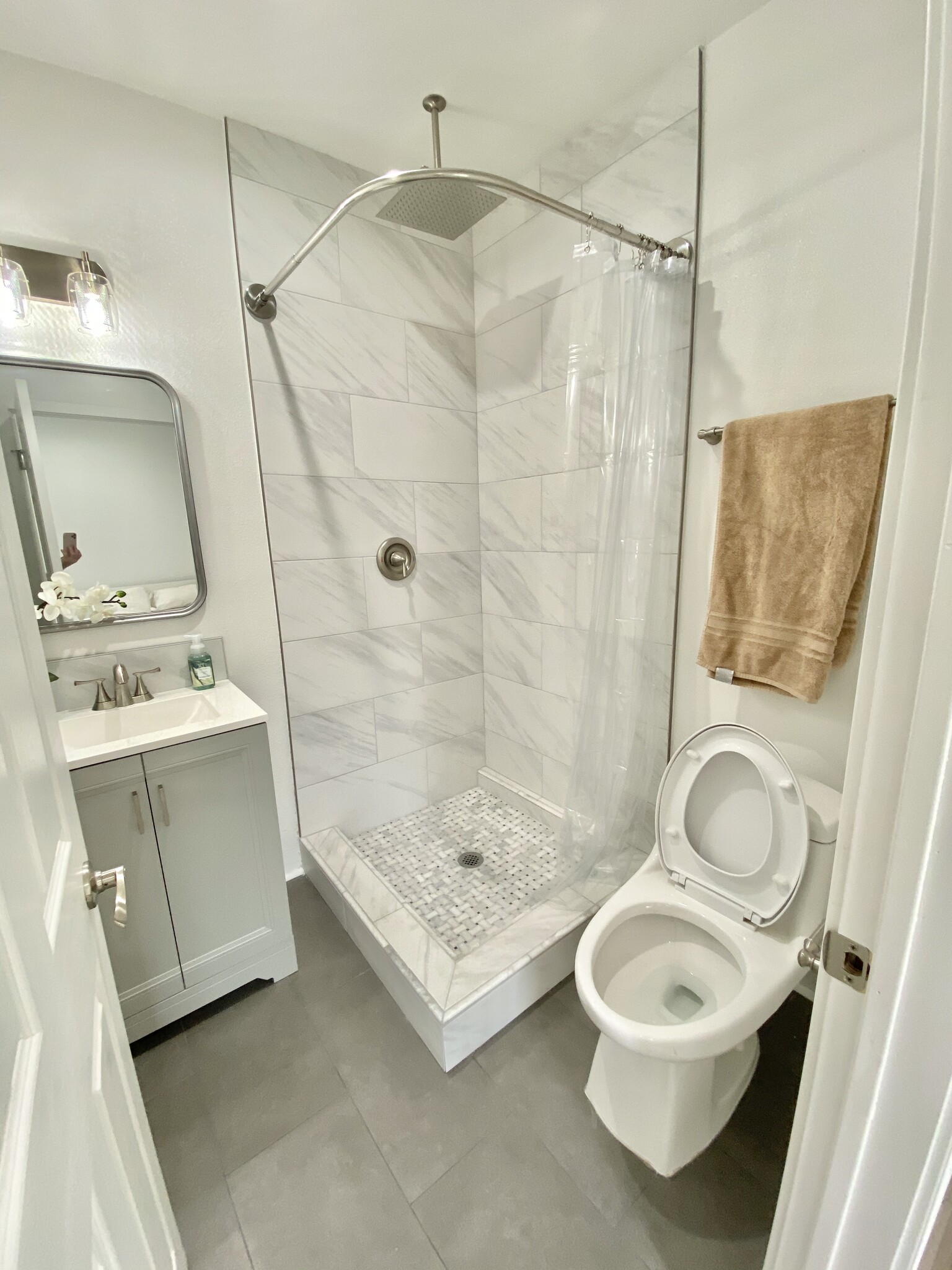 Building Photo - 7272 Cirrus Way