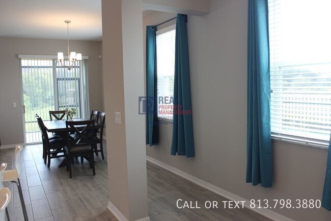 Building Photo - 2454 Stapleford Pl