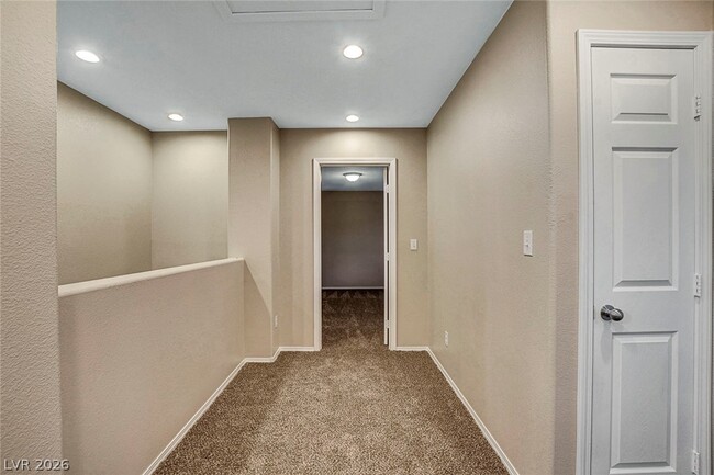 Building Photo - 7224 Rosebriar Ct