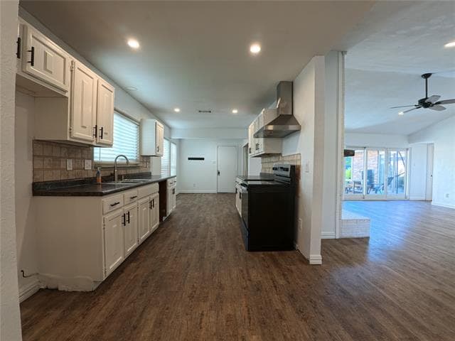 Building Photo - 1738 Hartford Dr