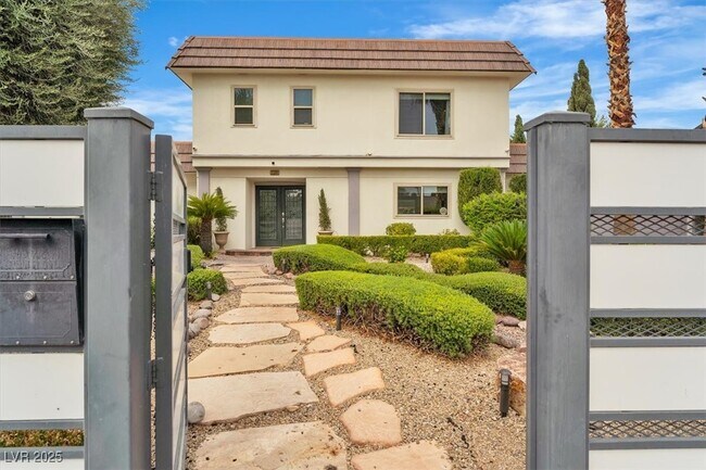 Building Photo - 2100 Westlund Dr