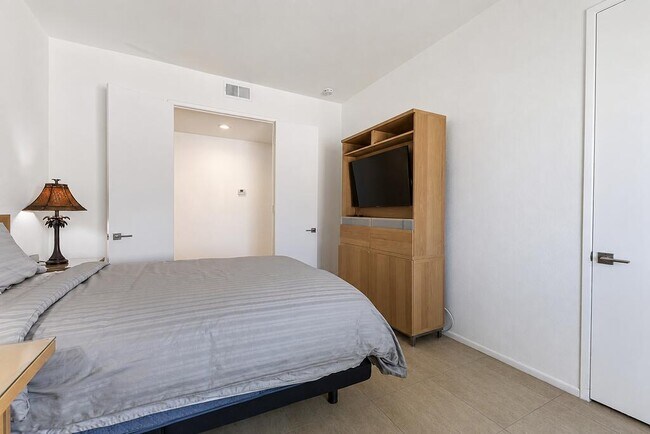 Building Photo - 67573 N Natoma Dr
