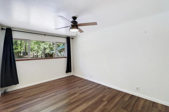 Building Photo - 30408 Whitmore Rd