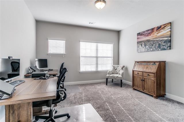 Building Photo - 3901 Bentley Dr