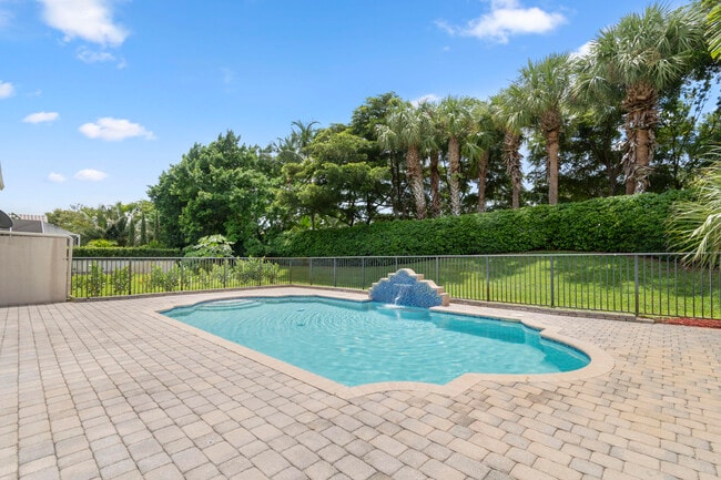 Building Photo - 9661 Cobblestone Creek Dr