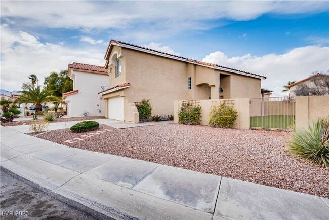 Building Photo - 7816 Calico Flower Ave
