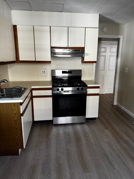 Building Photo - 444 Palmer Ave