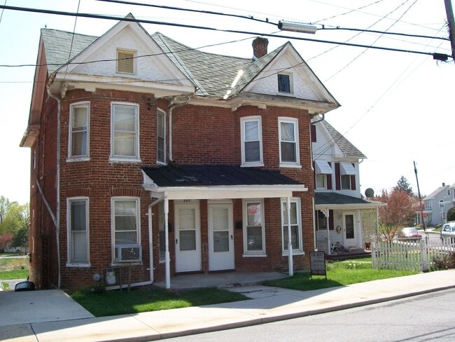 Primary Photo - 249 Cleveland Ave
