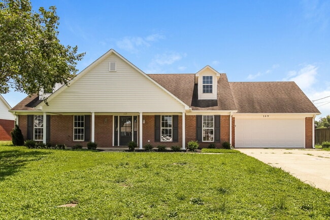 Building Photo - 169 Woodlawn Trce