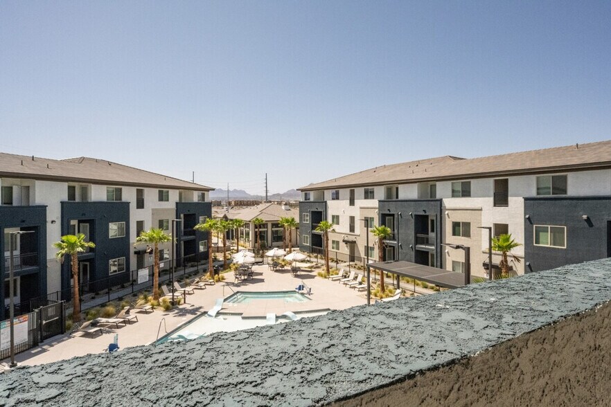 Building Photo - 6113 Yuzu Pl