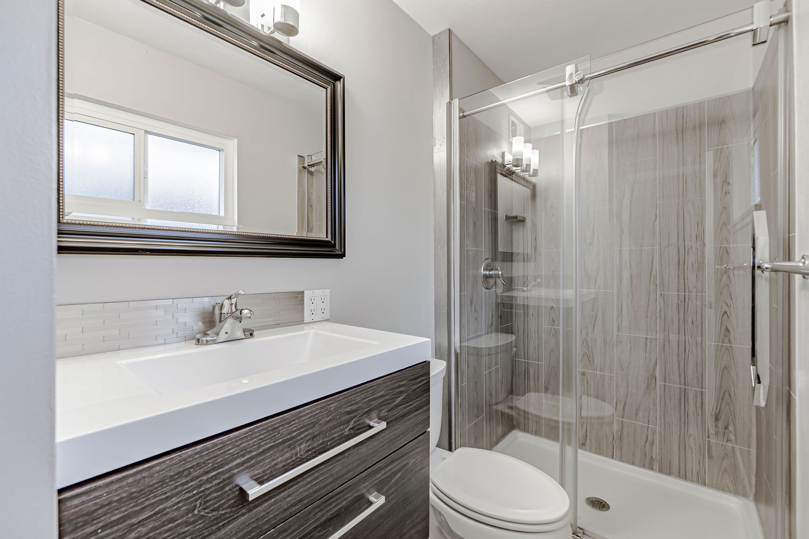 Building Photo - 1108 Alice St