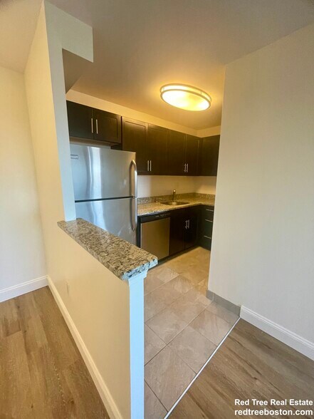 Building Photo - 175 Freeman St