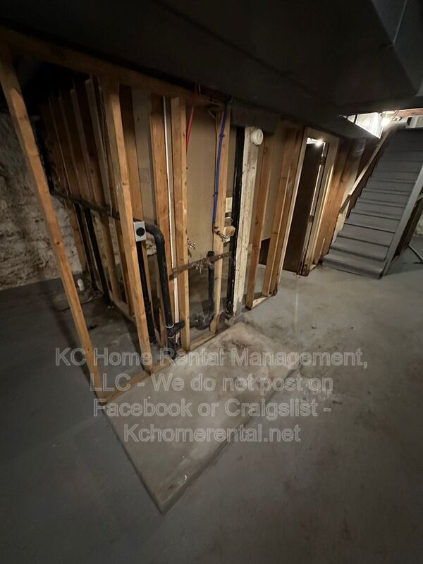 Building Photo - 6838 The Paseo