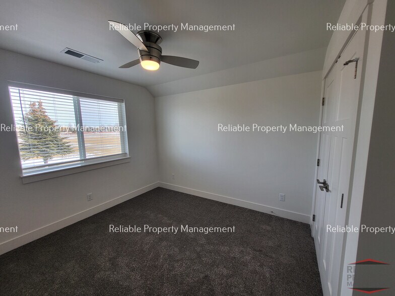 Building Photo - 347 Eliza Joy Ln