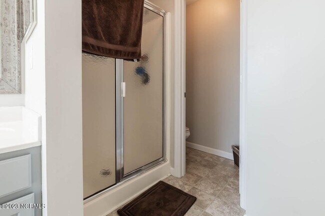 Building Photo - 108 Maidstone Dr