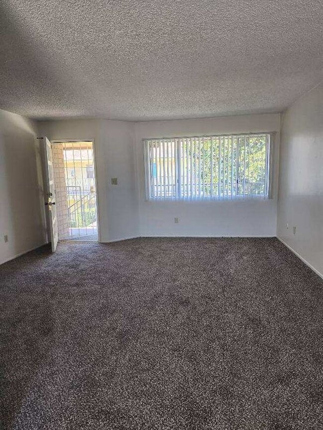 Building Photo - 5101 Appleblossom Dr