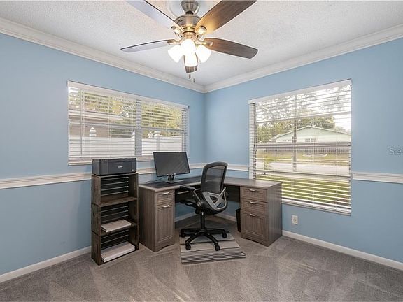 Building Photo - 1590 Dinnerbell Ln E