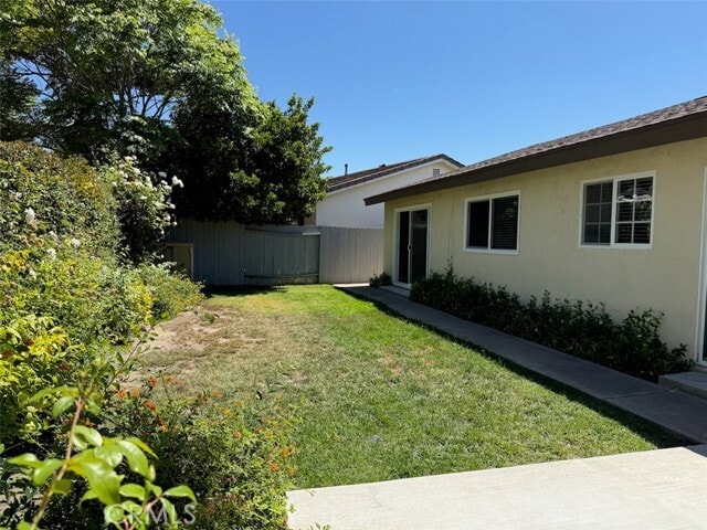 Building Photo - 17481 Wayne Ave