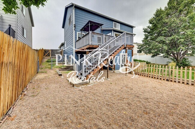 Building Photo - 5070 Hopkins Dr