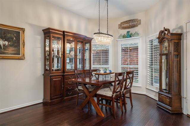 Building Photo - 7913 Southmark Dr