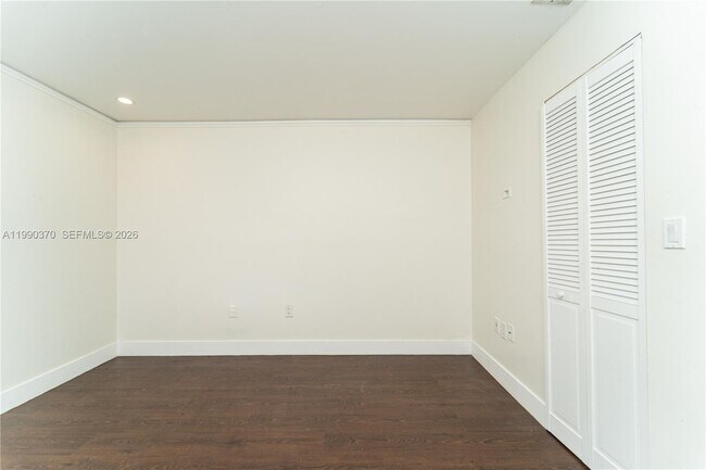 Building Photo - 11229 SW 132nd Ct W