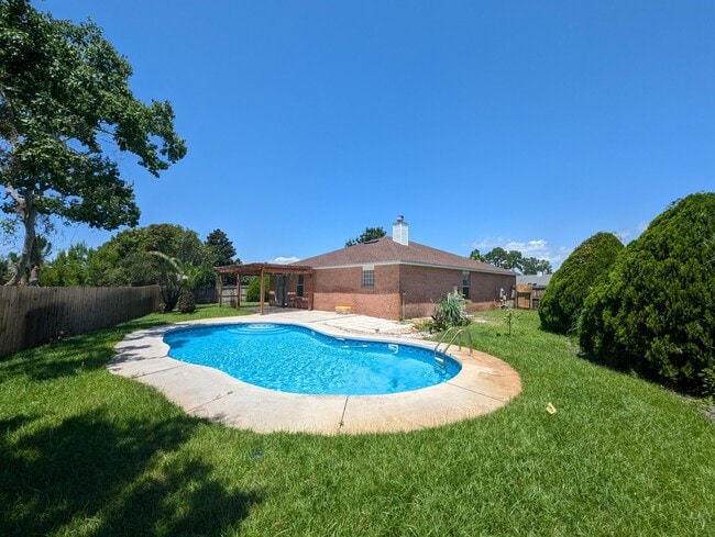 Building Photo - 1986 Green Heron Ct