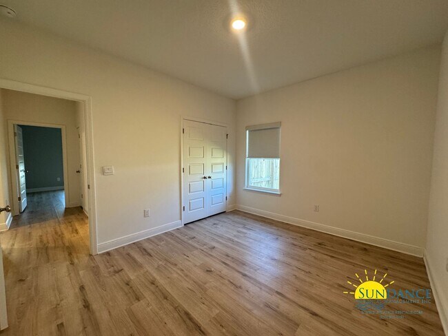 Building Photo - 175 Emarie Grey Cir