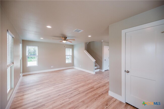 Building Photo - 1165 Eagle Flight Dr