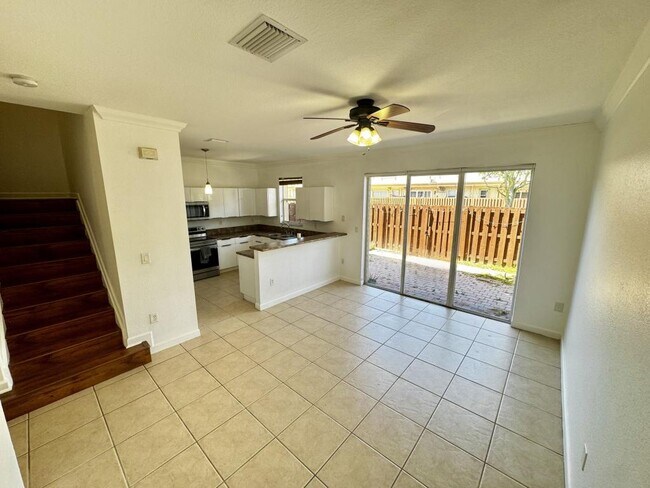 Building Photo - 12975 SW 135th St