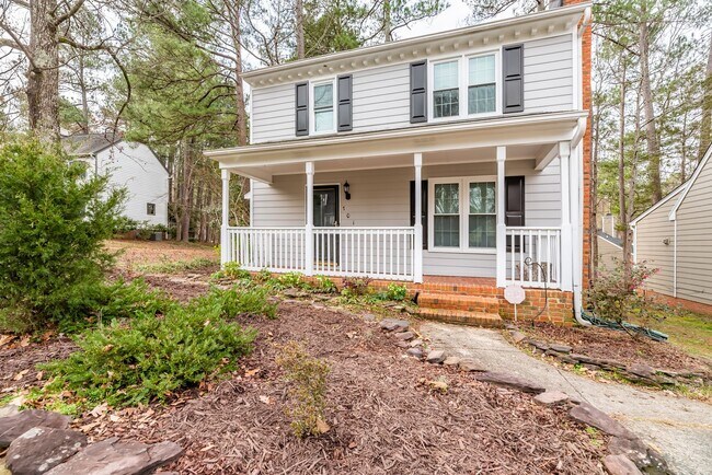 Building Photo - Woodcroft Wonderful!