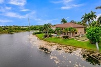 Building Photo - 1333 SW 175th Way