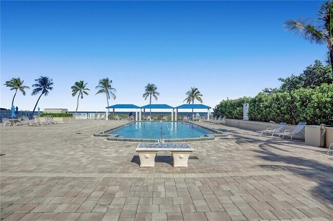 Building Photo - 2000 S Ocean Blvd