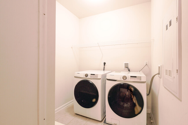 Laundry room - 130 Trotter Rd