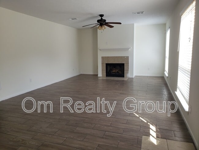 Building Photo - 6655 Stonefort Ct