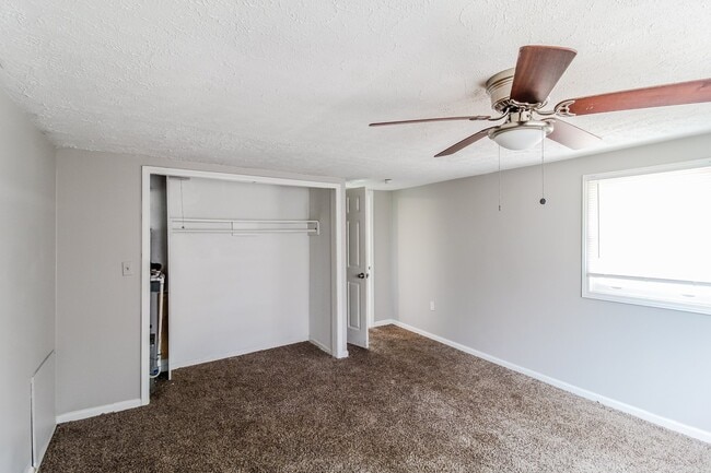 Building Photo - 1107 Jackson Ln