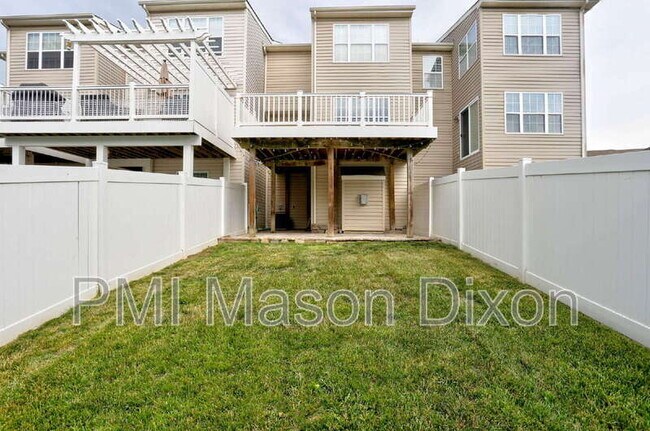 Building Photo - 8434 Stansbury Lake Dr