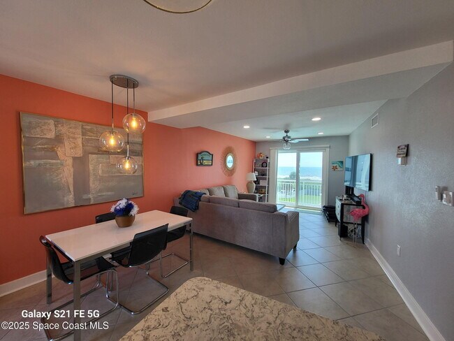 Building Photo - 4000 Ocean Beach Blvd