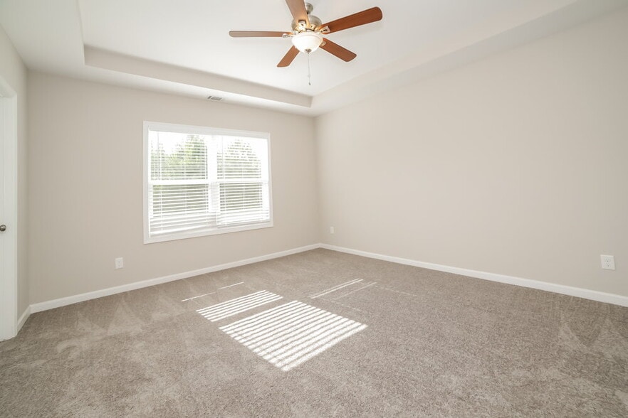 Building Photo - 31 Celtic Ct