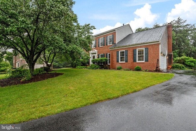Building Photo - 119 Fordham Dr