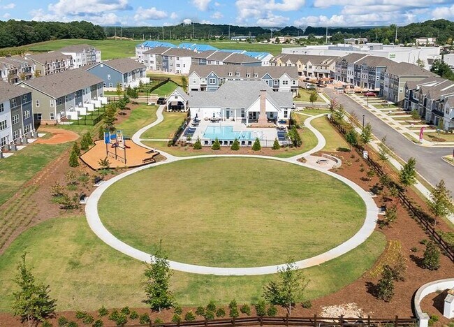 Primary Photo - 12250 Town Center Dr