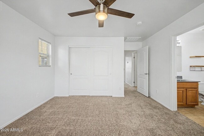 Building Photo - 2879 Claire Dr