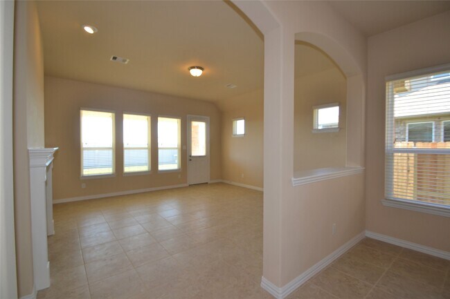 Building Photo - 7026 Belle Meadow Ln