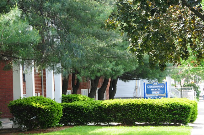 Building Photo - Lidgerwood Manor