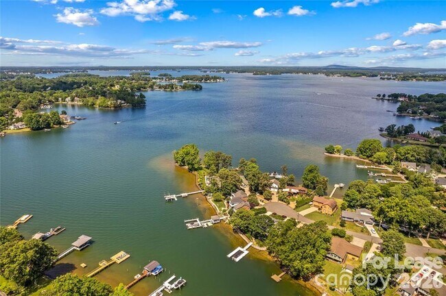 Building Photo - 21112 Rio Oro Dr